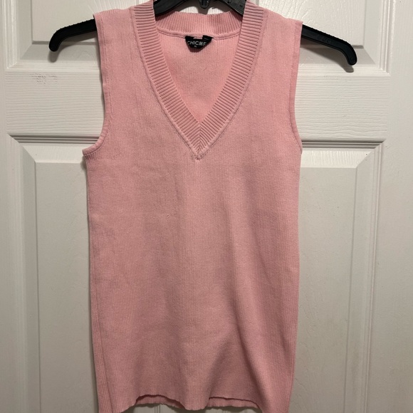 chicme Sweaters - Pink V-Neck Sleeveless Sweater